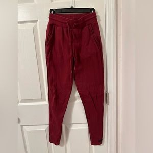 Alphalete identity joggers